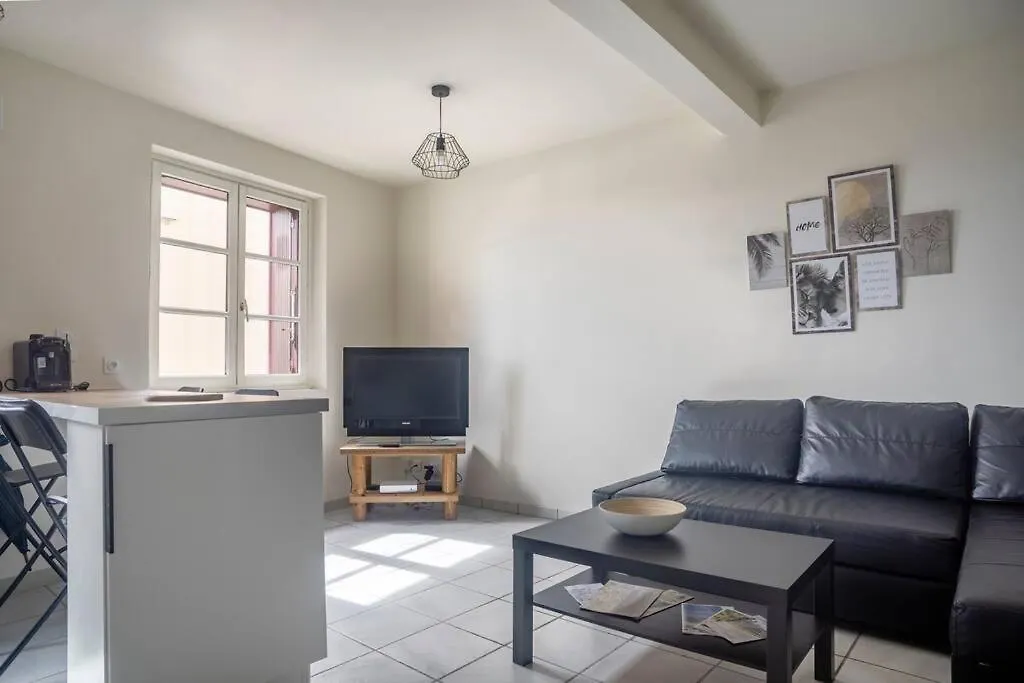 Le Charme De La Verriere Apartment Thiers
