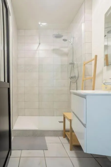 Le Charme De La Verriere Apartment Thiers France